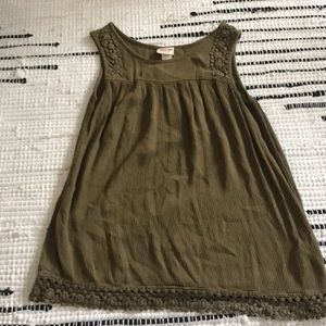 olive tank with crochet trim